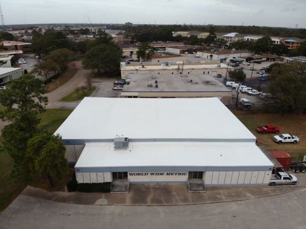 Thermoplastic Polyolefin TPO Roofing in North Houston, TX